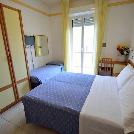 Hotel Man Lido Di Savio Ngoại thất bức ảnh