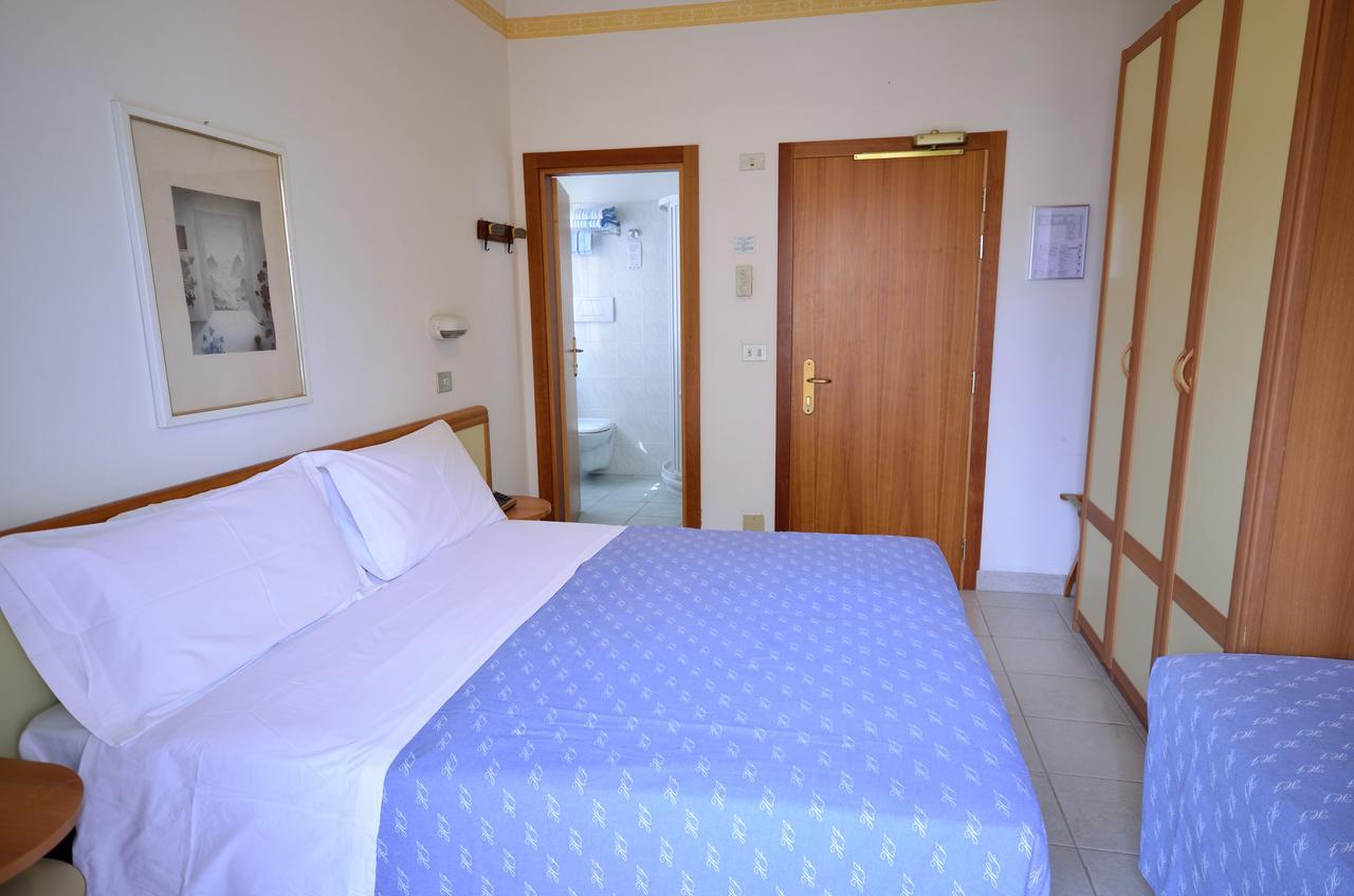 Hotel Man Lido Di Savio Ngoại thất bức ảnh